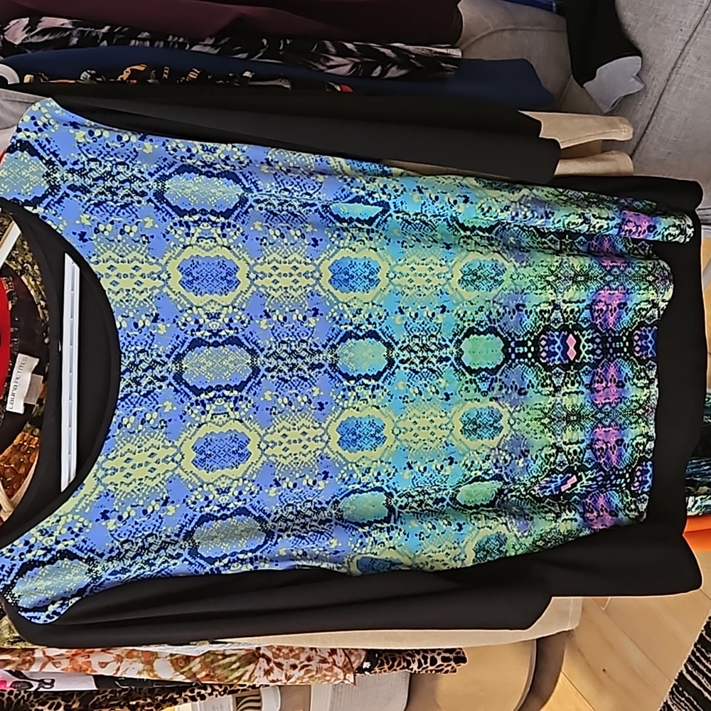 180 No Tags Multi-Color Tunic